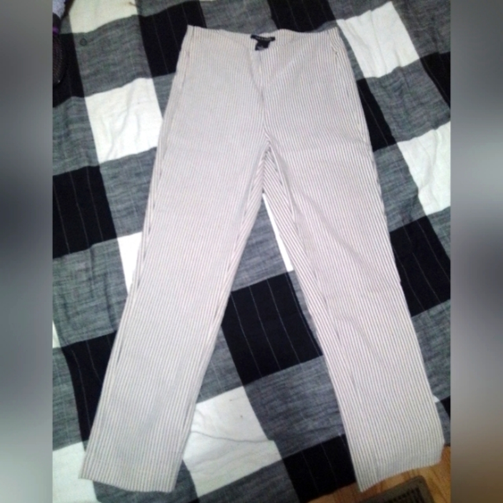 Wems pants new.